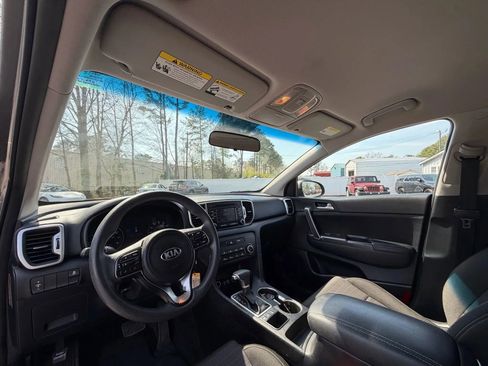 Used 2018 Kia Sportage LX AWD/4WD image 23