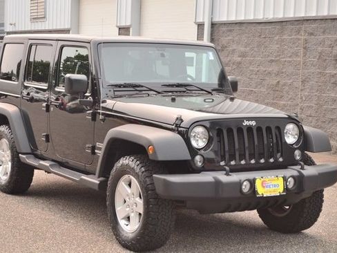 Used 2017 Jeep Wrangler Unlimited Sport w/ Quick Order Package 24S AWD/4WD image 2