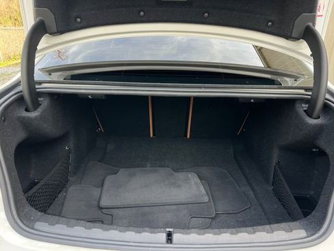 Used 2019 BMW 330i Sedan image 31