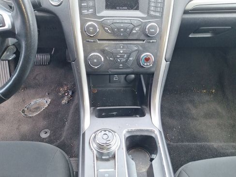 Used 2017 Ford Fusion S w/ Equipment Group 101A FWD image 12