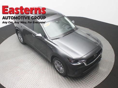 Used 2024 MAZDA CX-90 3.3 Turbo w/ Preferred Plus AWD/4WD image 3