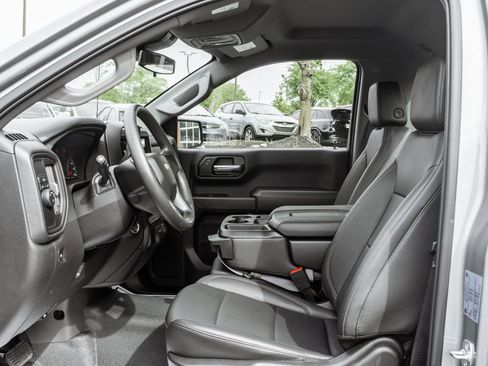 Used 2025 Chevrolet Silverado 1500 W/T RWD image 23