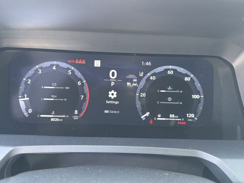 Used 2024 Toyota Tacoma TRD Sport image 26