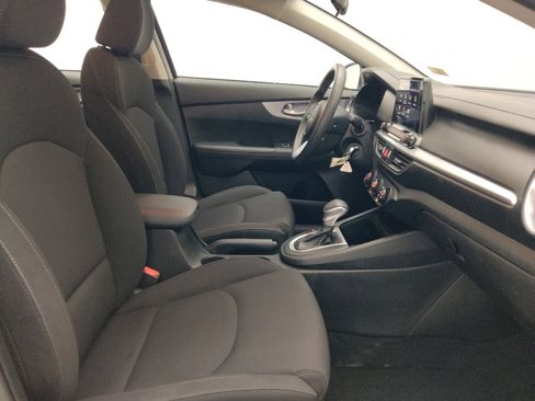 Used 2023 Kia Forte LXS FWD image 21