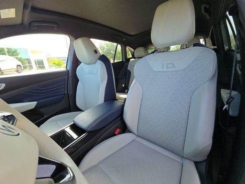 Used 2023 Volkswagen ID.4 Pro S Plus AWD/4WD image 11