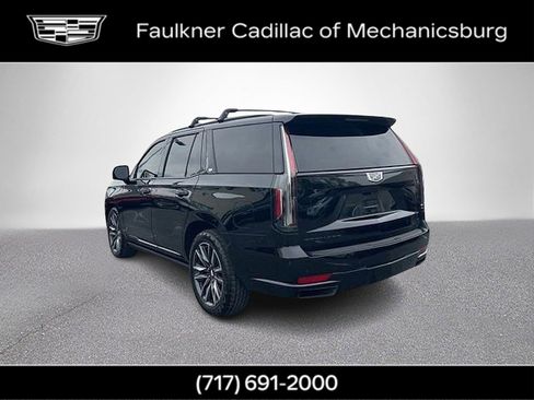 Used 2021 Cadillac Escalade Sport Platinum AWD/4WD image 7
