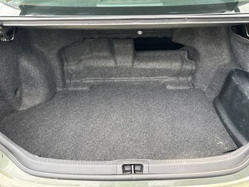 Used 2014 Toyota Camry XLE w/ Moonroof Package FWD image 14