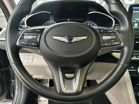Used 2020 Genesis G70 2.0T Sport image 11