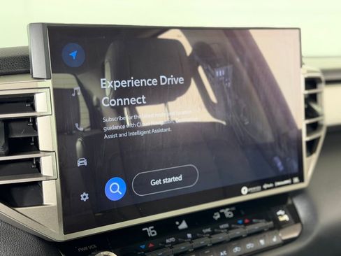 Used 2024 Toyota Tundra Limited image 17