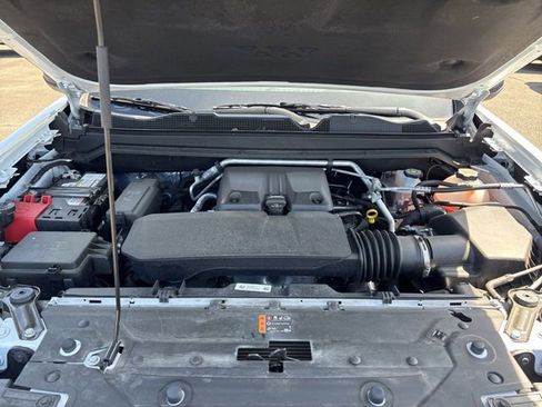 Used 2025 Chevrolet Colorado W/T RWD image 37