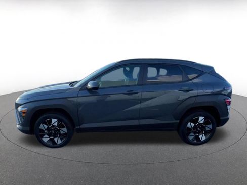 Used 2025 Hyundai Kona SEL image 8