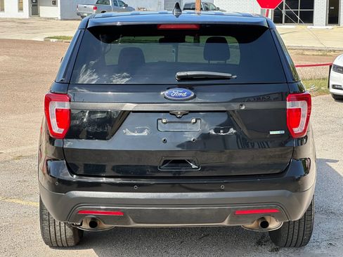 Used 2017 Ford Explorer 4WD Police Interceptor image 5