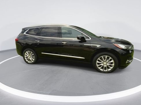 Used 2021 Buick Enclave Essence w/ Sound and Sites Package FWD image 2
