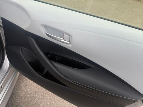 Used 2022 Toyota Corolla SE FWD image 16