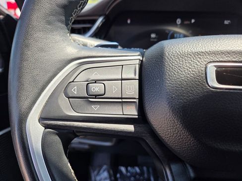 Used 2022 Jeep Grand Cherokee L Limited image 30