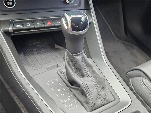 Used 2024 Audi Q3 2.0T Premium Plus AWD/4WD image 11
