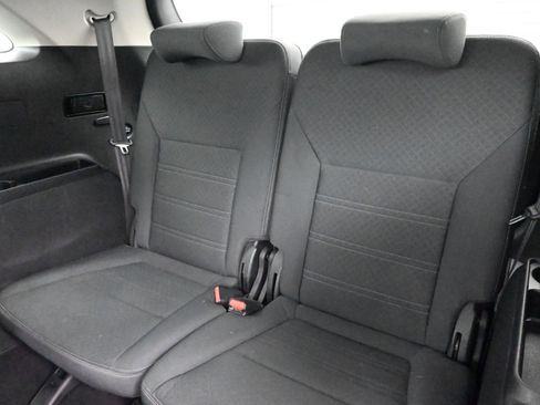 Used 2020 Kia Sorento LX w/ LX I4 Convenience Package image 23