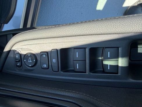 Certified 2026 Honda Odyssey EX-L image 24