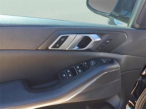 Used 2019 BMW X5 xDrive40i w/ Premium Package 2 image 13