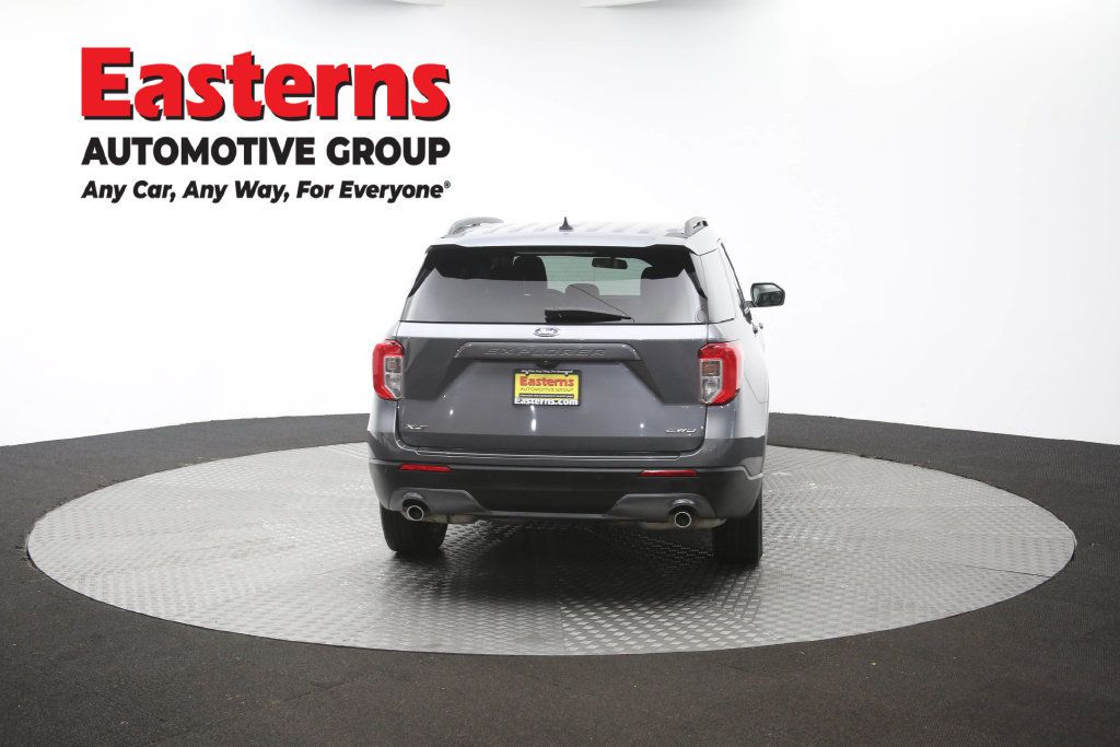 Used 2022 Ford Explorer XLT w/ Equipment Group 202A AWD/4WD image 43