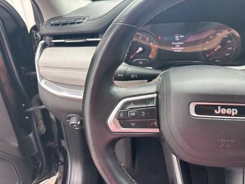 Used 2022 Jeep Compass Limited AWD/4WD image 17