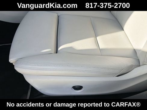 Used 2019 Mercedes-Benz CLA 250 image 16