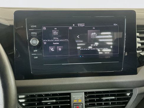 Used 2025 Volkswagen Jetta S FWD image 21
