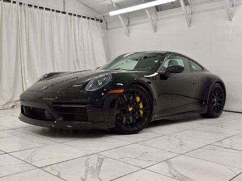 Certified 2023 Porsche 911 Carrera GTS RWD image 1