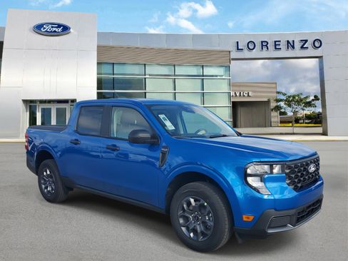 New 2026 Ford Maverick XLT image 3
