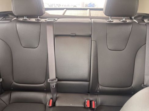 Used 2024 Buick Encore GX Sport Touring w/ Comfort Package image 25