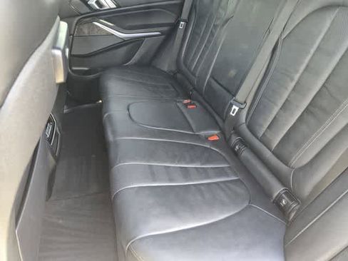 Used 2020 BMW X5 sDrive40i w/ M Sport Package image 13