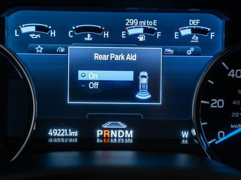 Used 2022 Ford F350 Platinum w/ Tremor Off-Road Package image 59