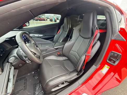 Used 2023 Chevrolet Corvette Stingray Coupe w/ Z51 Performance Package RWD image 5