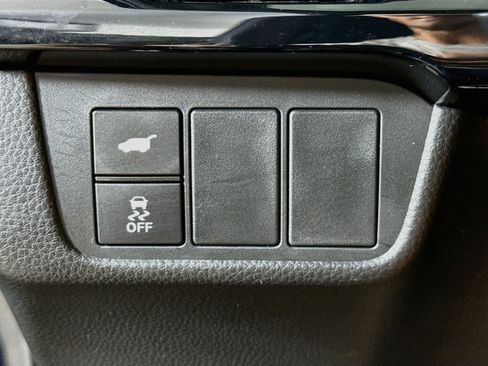 Used 2023 Honda CR-V Sport Touring image 9