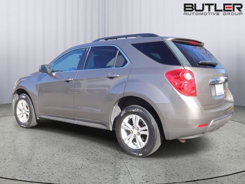 Used 2011 Chevrolet Equinox LT w/ Driver Convenience Package image 5