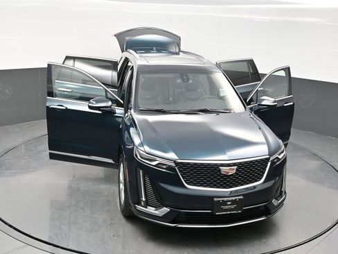 New 2025 Cadillac XT6 Luxury w/ LPO, Floor Liner Package image 34