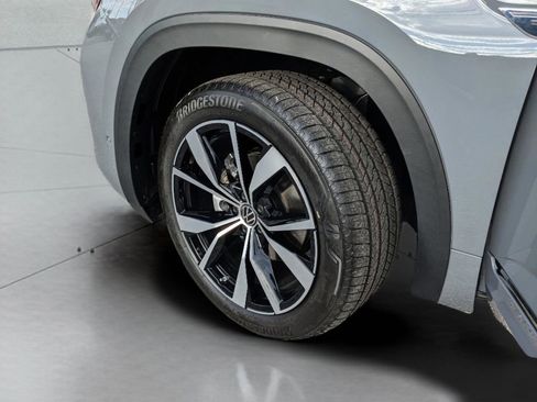 New 2026 Volkswagen Atlas Cross Sport SEL Premium R-Line AWD/4WD image 30