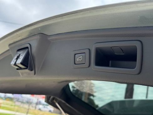 Used 2018 Subaru Forester 2.5i Limited AWD/4WD image 43
