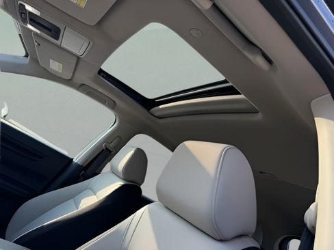 Used 2026 Honda CR-V EX image 30