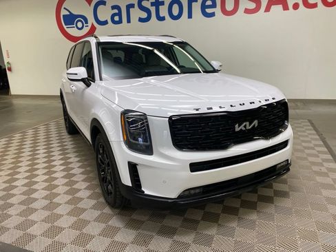 Used 2022 Kia Telluride SX w/ Nightfall Edition Package AWD/4WD image 2