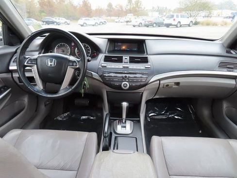 Used 2010 Honda Accord EX-L image 5