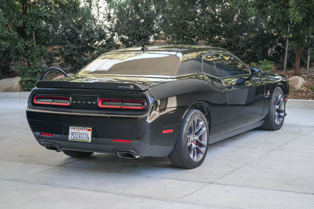 Used 2022 Dodge Challenger R/T Scat Pack RWD image 6
