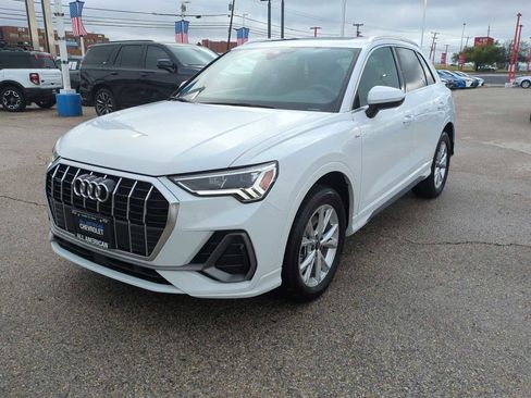 Used 2024 Audi Q3 2.0T Premium image 4