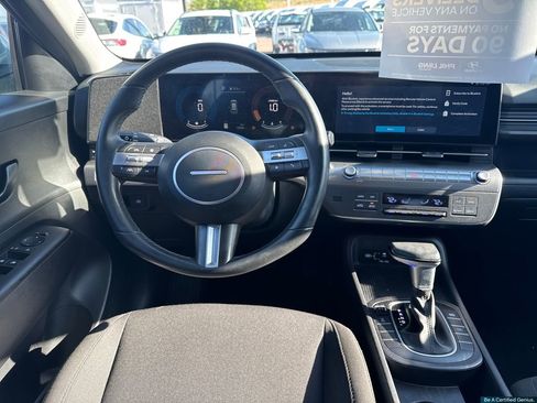Used 2024 Hyundai Kona SEL AWD/4WD image 33