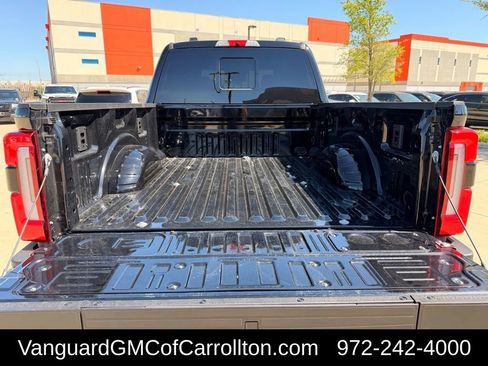 Used 2026 Ford F250 Platinum w/ FX4 Off-Road Package AWD/4WD image 26