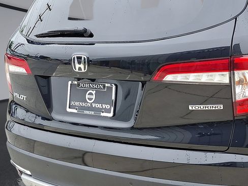 Used 2021 Honda Pilot Touring image 31