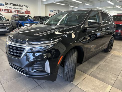 Used 2024 Chevrolet Equinox LT image 16