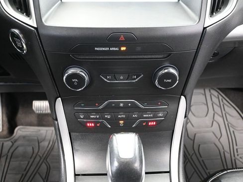 Used 2016 Ford Edge SEL w/ Equipment Group 201A image 35