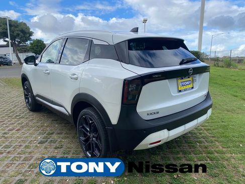 New 2026 Nissan Kicks SR image 23