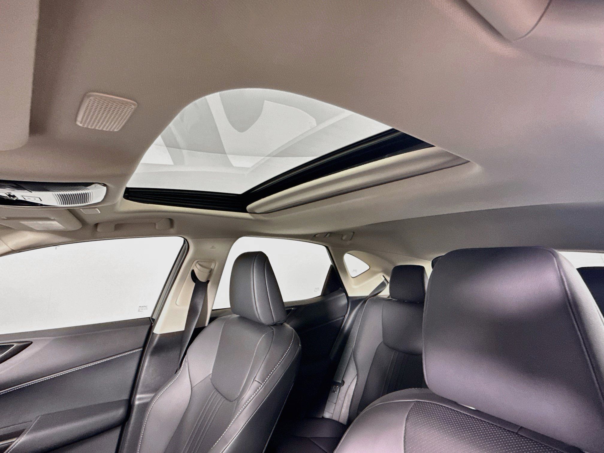 Used 2026 Lexus NX 350h AWD w/ Cold Area Package image 14
